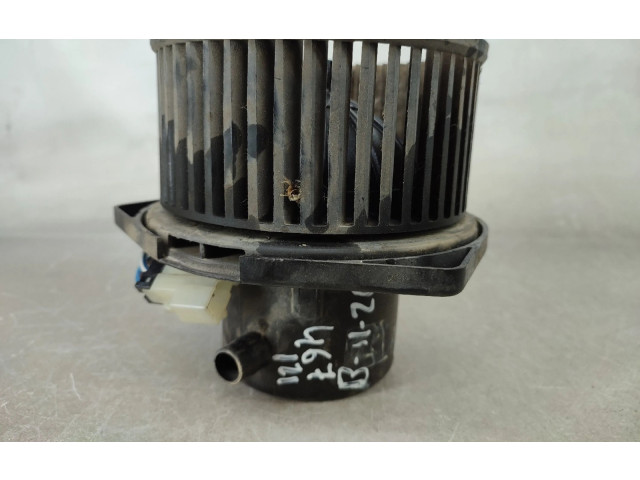 Вентилятор печки       Nissan Vanette