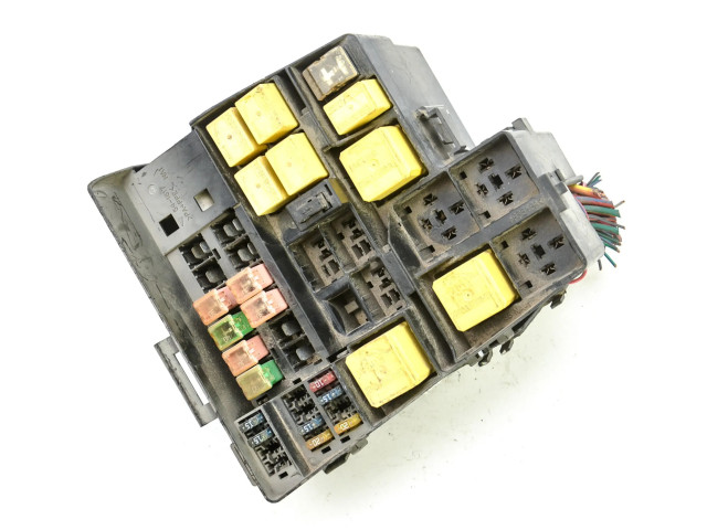 Блок предохранителей 71543150, 7154-3150 Jaguar S-Type