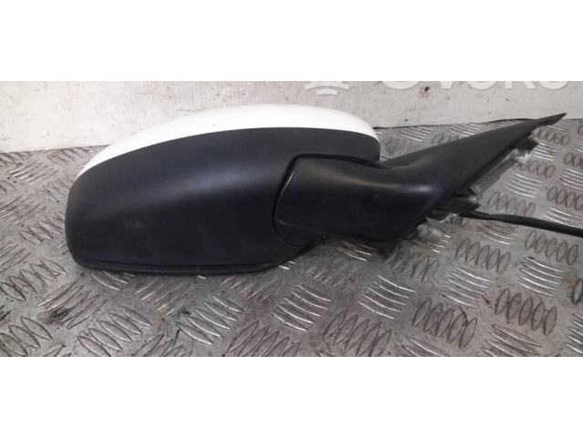 Зеркало электрическое Skoda Fabia Mk2 (5J) 2007 - 2014 года