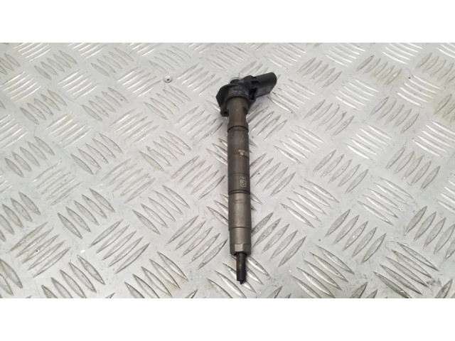 Форсунка 338002F000 KIA Sorento для дизельного двигателя D4HB 2.2