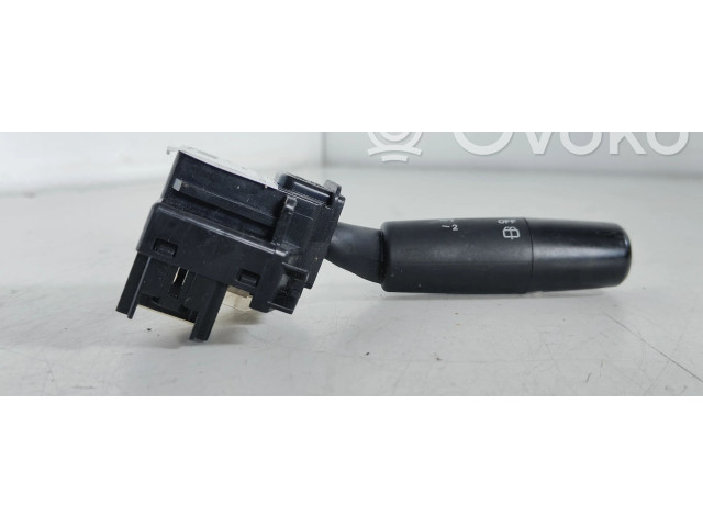 Ручка стеклоочистителей 17D682 Mazda 3 I