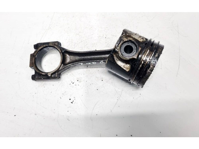 Поршень с шатуном Volkswagen Bora