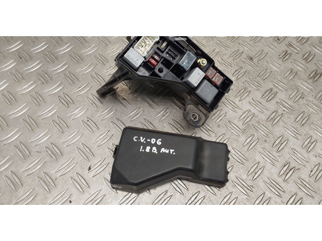 Блок предохранителей     Toyota Corolla Verso E121    