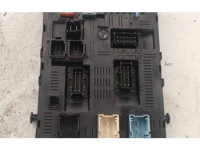 Блок предохранителей 9658158780 Citroen C4 I