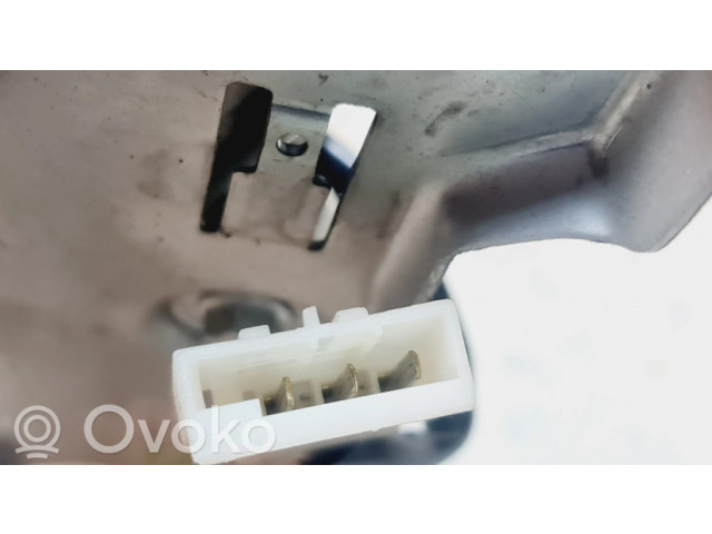 Стеклоочиститель заднего стекла