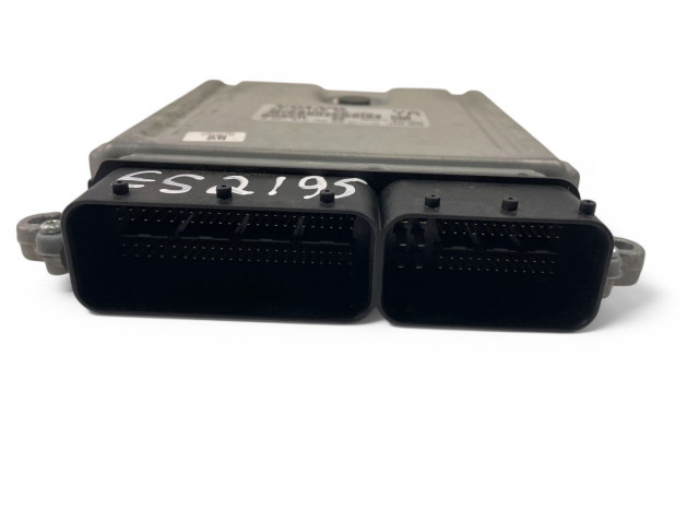 Блок управления двигателем Блок управления 30785100AB, 0281012765   Volvo V70