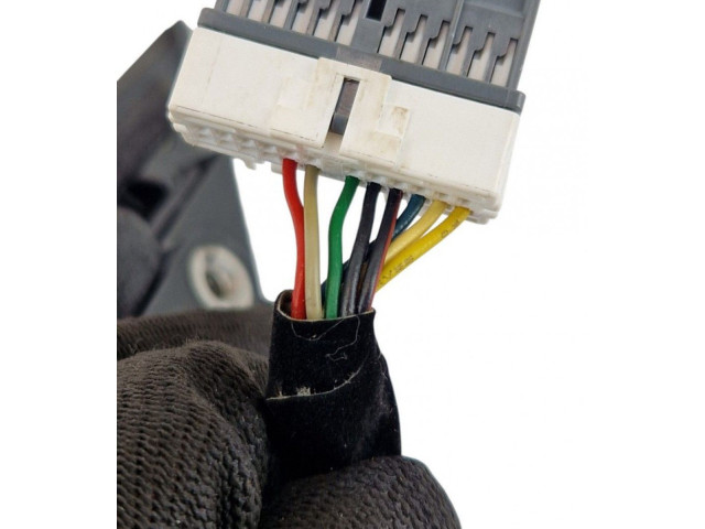 Зеркало электрическое        KIA Sorento  2015 - 2020 года   