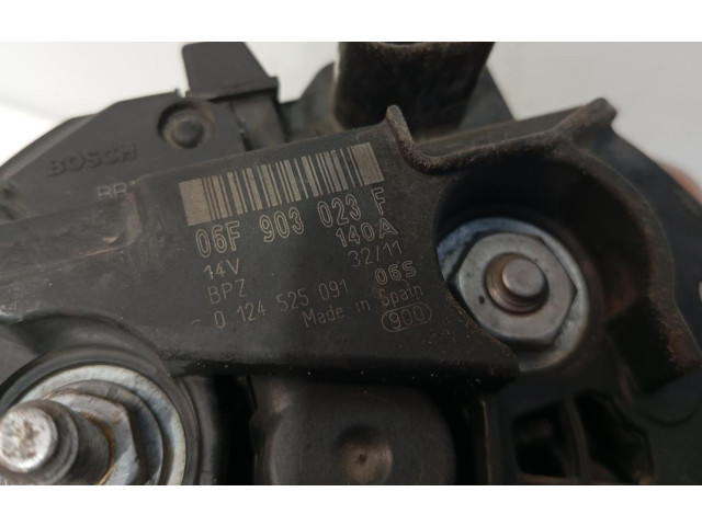 Генератор 06F903023F Volkswagen Caddy
