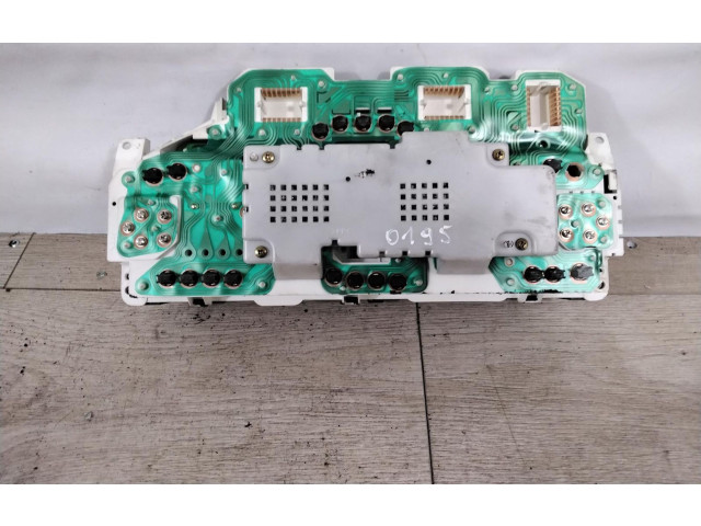 Панель приборов Mitsubishi Galant