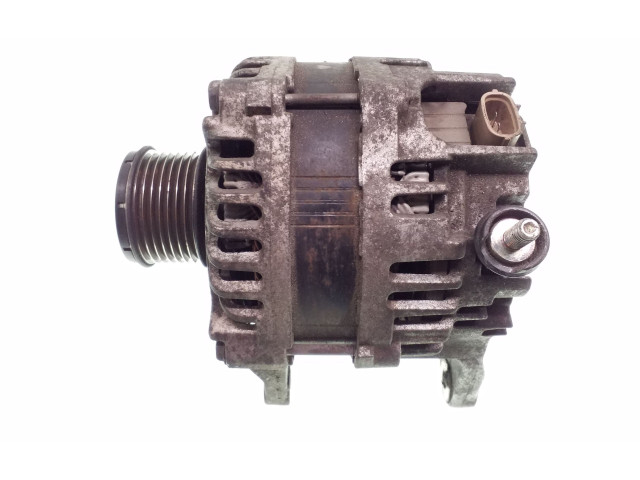 Генератор 23700AA640 Subaru Forester SH 2.0