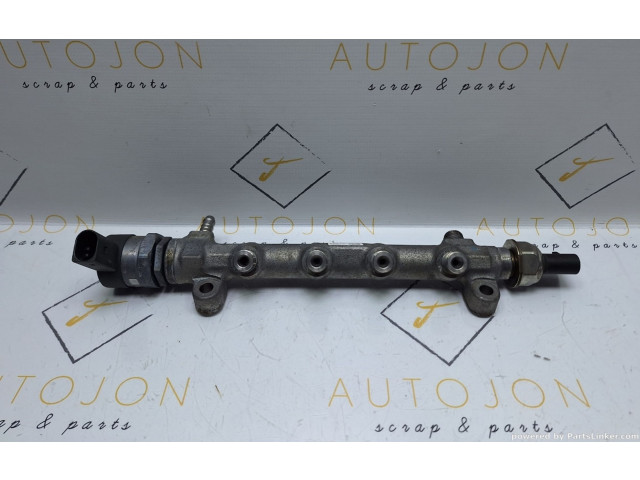 Топливная рампа 04L089B, 04L089B Volkswagen Golf VII