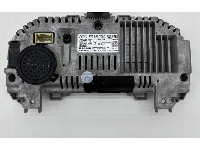 Панель приборов Audi A3 8Y