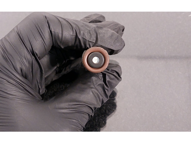 Форсунка YF1EA2C3340 Ford Taurus