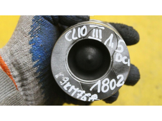  Поршень с шатуном    Renault Clio III  