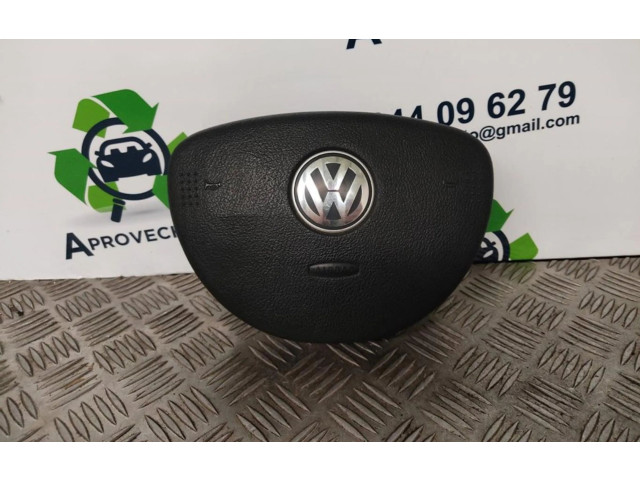 Подушка безопасности водителя 1C0880201M   Volkswagen New Beetle