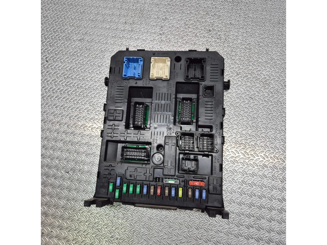   Pojistková skříňka 281197595   Citroen Berlingo 2012