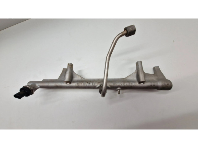 Vstřikovací lišta 7639979   BMW X3 G01  pro benzínový motor 3.0  