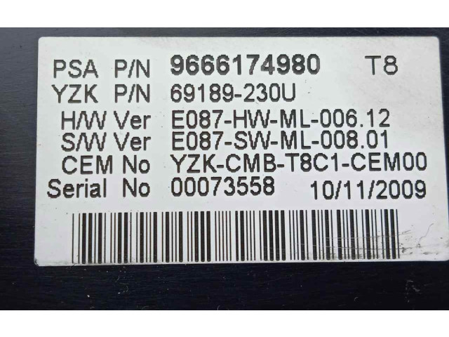 Geschwindigkeitsmesser Cockpit 1.CONECTOR   Peugeot 5008       