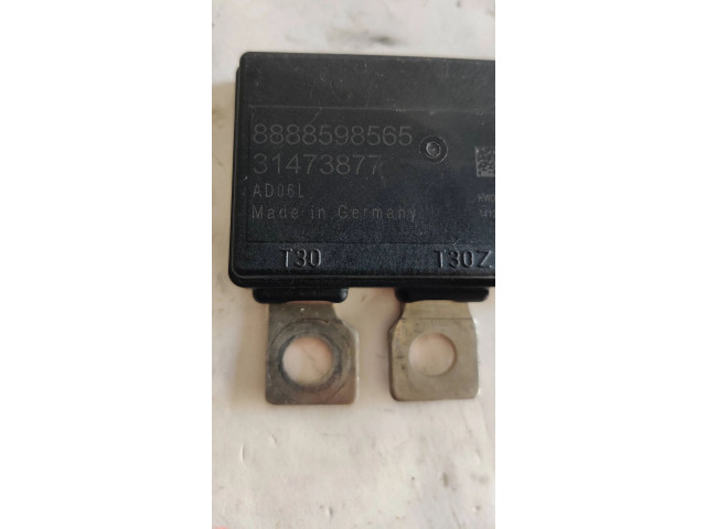 Блок предохранителей 31473877, 8888598565 Volvo XC40