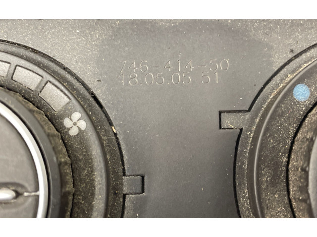 Блок управления климат-контролем 74641450, 18050551   Volkswagen Touran I