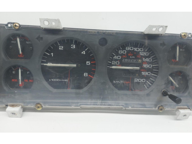 Панель приборов CR0009015 Jeep Cherokee XJ