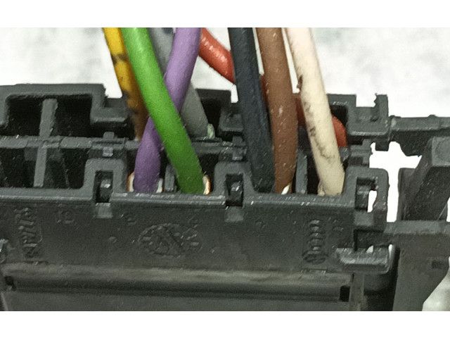 Зеркало (управляемое электричеством) 1Z1857508G01C Skoda Octavia Mk2 (1Z)