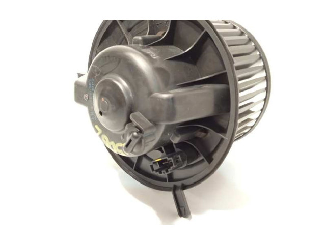 Вентилятор печки 1K1819015E Volkswagen Caddy