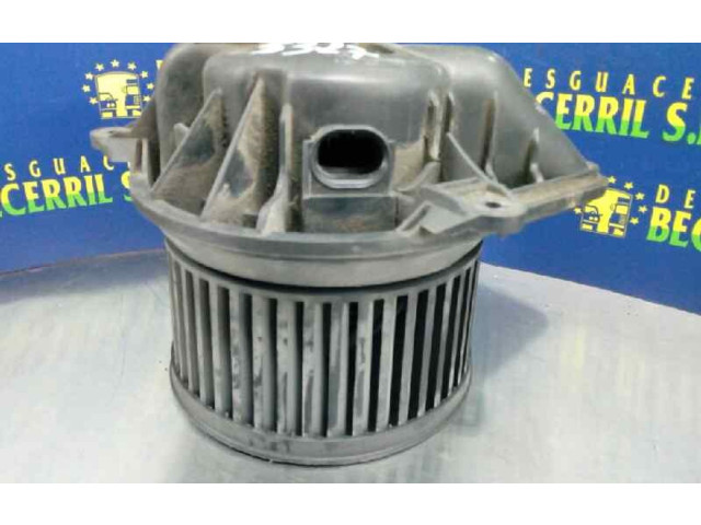 Вентилятор печки Renault Trafic I