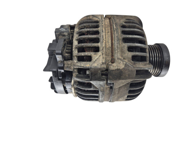 Генератор 8676496, 0124525029   Volvo V70      