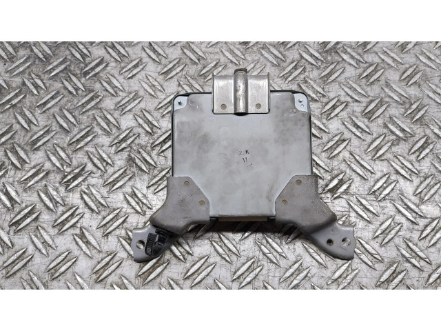 Блок управления коробкой передач    Toyota Prius (XW20)