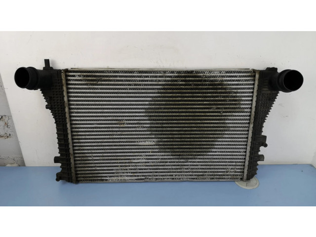 Интеркулер  1K0145803CA, 1K0145803BM   Volkswagen Caddy 0.0