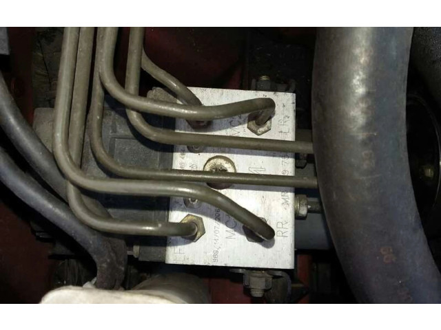 Блок АБС 0273004225 Mitsubishi Carisma 1996 - 1999 года