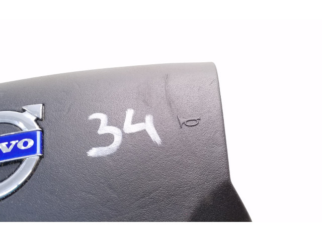 Подушка безопасности водителя 8623347, L3812K0870004   Volvo V50