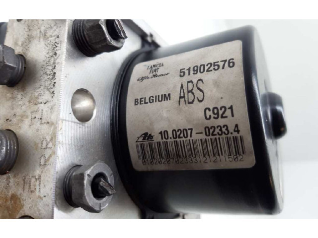 Блок АБС 95513923, 51902576 Opel Combo D 2011 - 2017 года