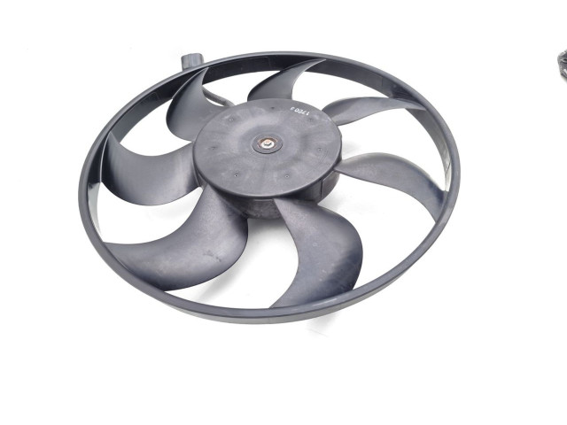 Вентилятор радиатора X100250W, A005509 SsangYong Tivoli