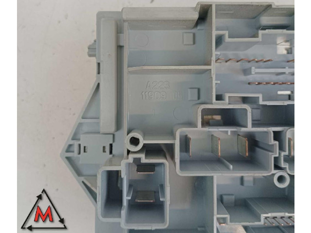 Pojistková skříňka 51799615 Lancia Musa 2010