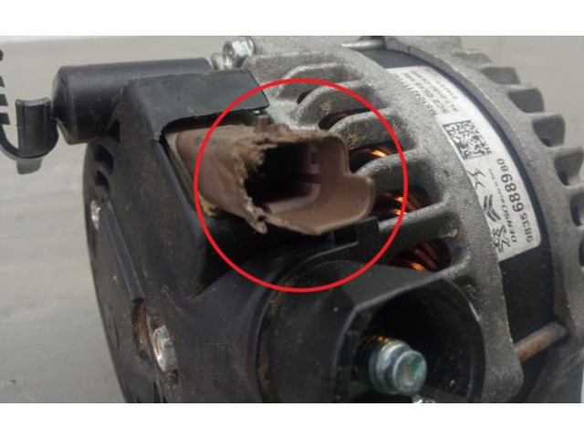 Генератор    9835688980, CL1514V   Peugeot 2008 II