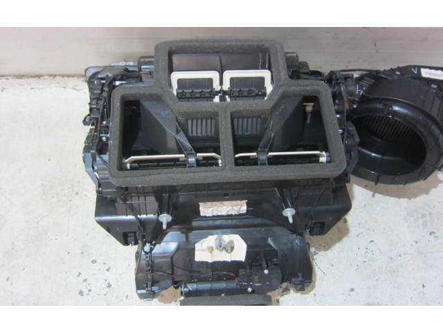 Вентилятор печки 64119382874 BMW X3 G01