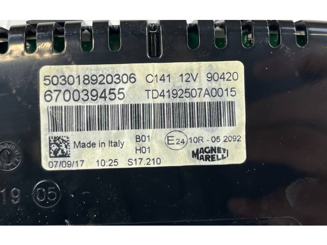 Панель приборов 670039455 Maserati Ghibli