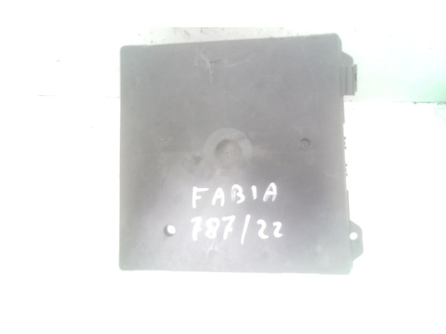 Блок комфорта 6q2937049f, 5WK48218 Skoda Fabia Mk2 (5J)