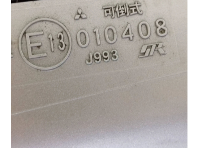 Zpětné zrcátko Mitsubishi Pajero 2002 E13010408