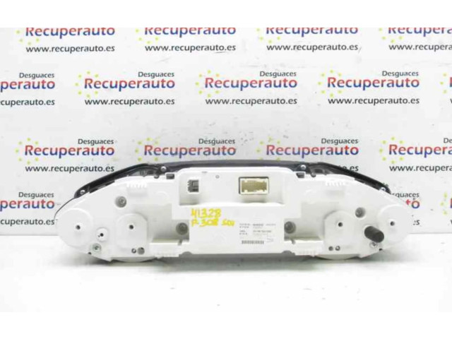 Přístrojová deska Peugeot 308 SW 2016 9809838280