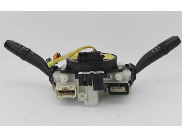 Подрулевой шлейф SRS GJ6E661B1 Mazda 6