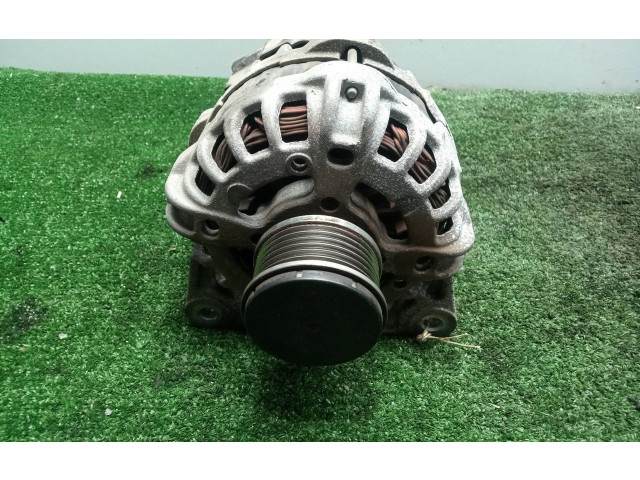 Генератор 125AH-BOSCH Dacia Dokker