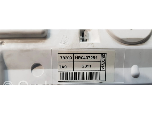 Přístrojová deska Honda Civic IX 2014 HR0407281