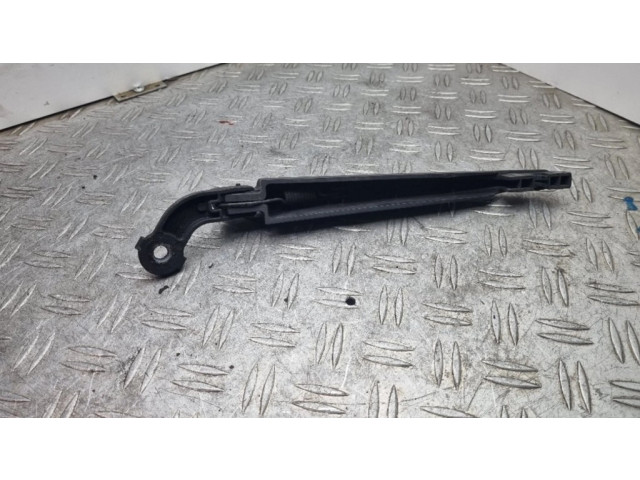 Ножка стеклоочистителя заднего стекла