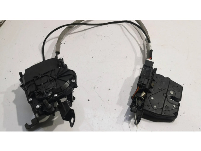 Замок багажника UA726951608, UK726954303 BMW 3 F30 F35 F31 2012-2018 года