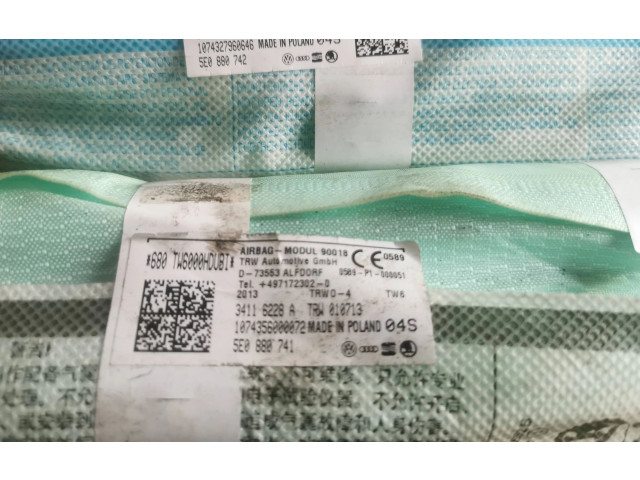 Боковая подушка безопасности 5E0880741 Skoda Octavia Mk3 (5E)