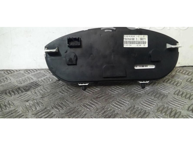 Панель приборов 735423080 Fiat Idea