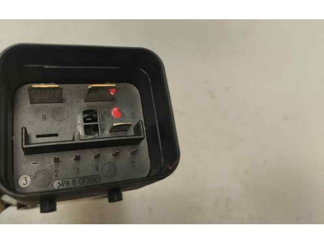 Блок предохранителей 5J0919506   Skoda Fabia Mk3 (NJ)    